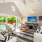 The Artists Muse By Last Key Realty