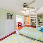 Noonas Mansion By Last Key Realty