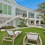 Oceanfront Oasis By Last Key Realty