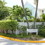 Parrot Perch By Avantstay Old Town Key West W Shared Pool Week Long Stays Only