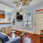 Paradise Place By Avantstay Key West Old Town Condo W Shared Pool