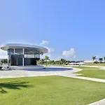 Beach House Condo By Avantstay Communal Pool Gated Community Great Location
