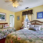 Duval Sea Turtle By Avantstay Great Location Close To Shops Shared Pool