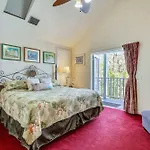 Duval Sea Turtle By Avantstay Great Location Close To Shops Shared Pool