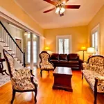 Casa De Rosalie By Avantstay Great Location W Pool Bbq Outdoor Dining Month Long Stays Only