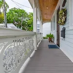 Casa De Cubana