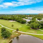 Keys To Paradise By Avantstay Balcony Pool Golf