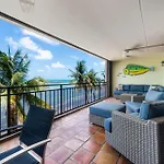 Beach Club Oasis 304