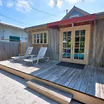 Petes Cottages