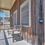 Petes Cottages