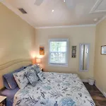 11 Cottage Close To Duval St