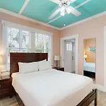 Four Flowers Guesthouse