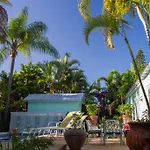 Conch Cottages Of Villas Key West