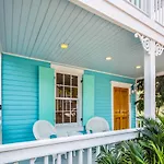 Louisa\'S Garden