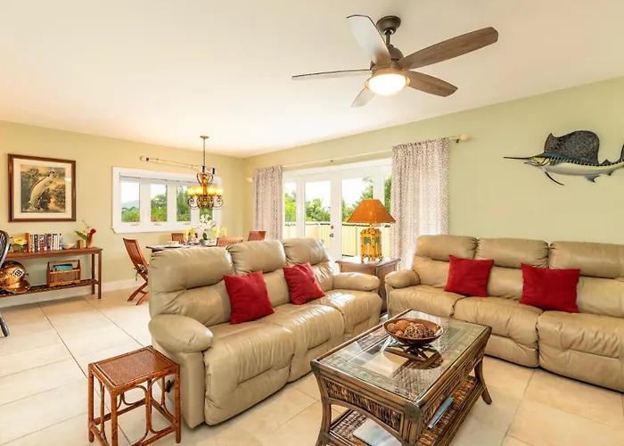 Coastline Comfort By Last Key Realty
