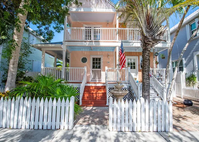 Cabana At The Golf Club - Monthly Rental