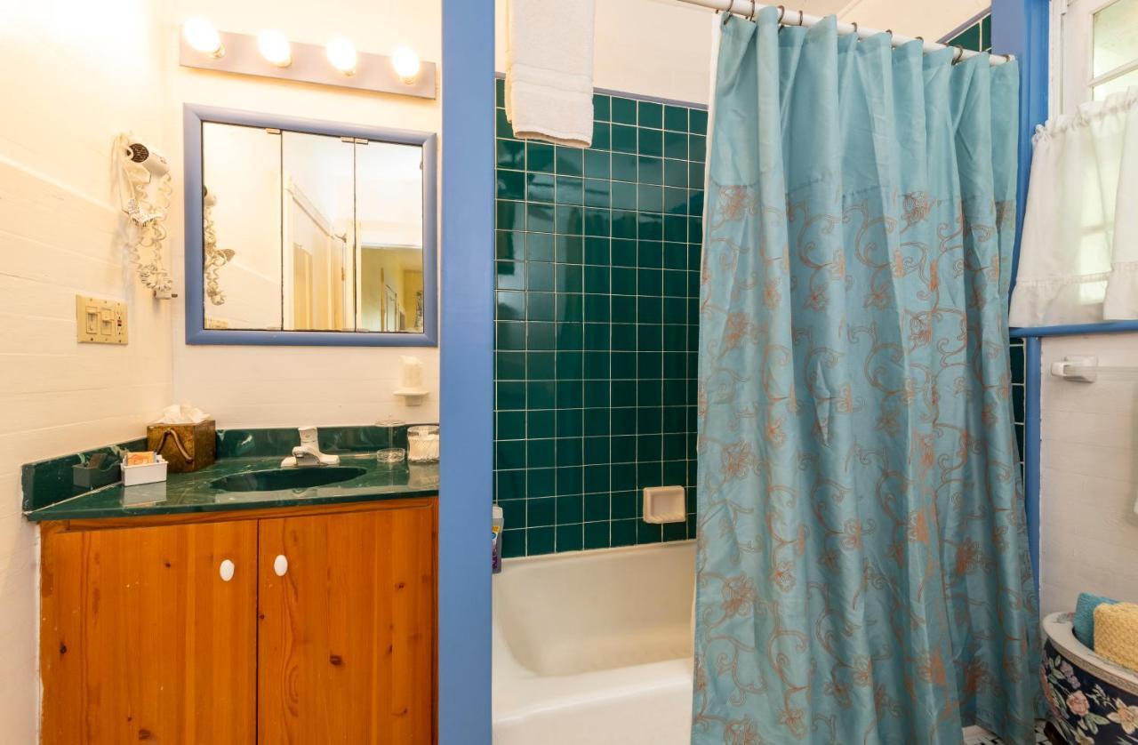 Bed & Breakfast Knowles House - Adult Only