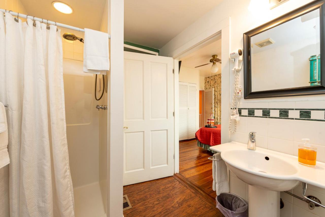 Bed & Breakfast Knowles House - Adult Only Key West