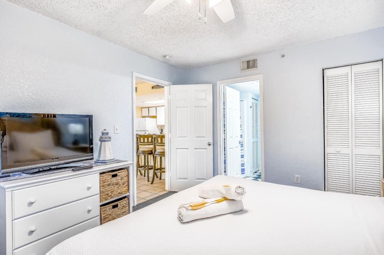 Sunrise - Sea Breeze 101 Apartment *