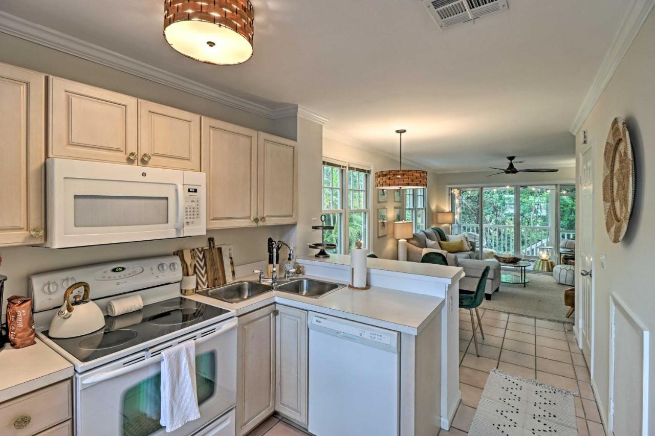 Charming Boho Breeze Retreat With Pool Access Holiday home Key West
