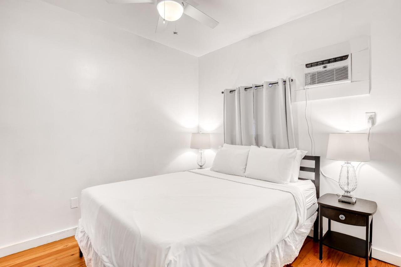 Grinnell Street Getaway