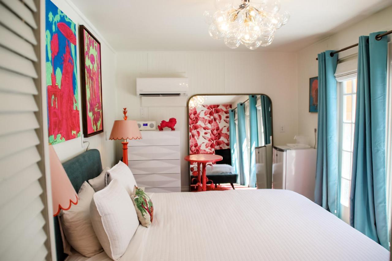 Marreros Guest Mansion - Adult Only Bed & Breakfast Key West
