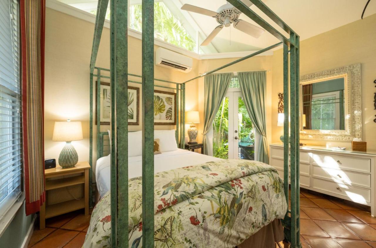 The Mermaid & The Alligator Hotel 3*