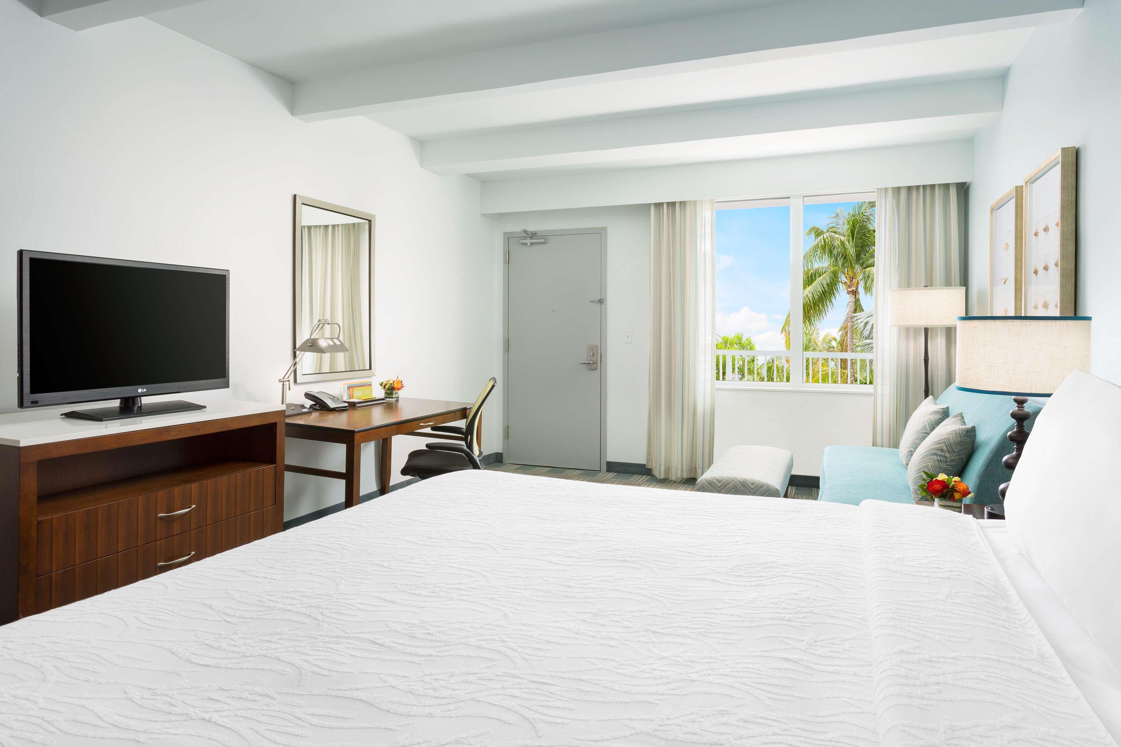 Hotel Hilton Garden / The Keys Collection 3*