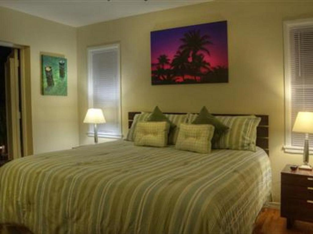 Dreams By The Bed & Breakfast