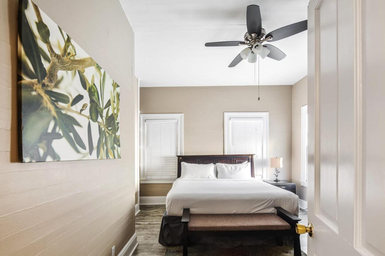 Duval Dream Loft On Duval Apartment Key West