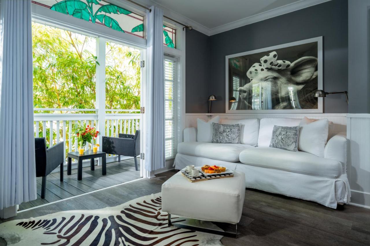 Alexander's Gay Lesbian (adults Only) Bed & Breakfast 3*