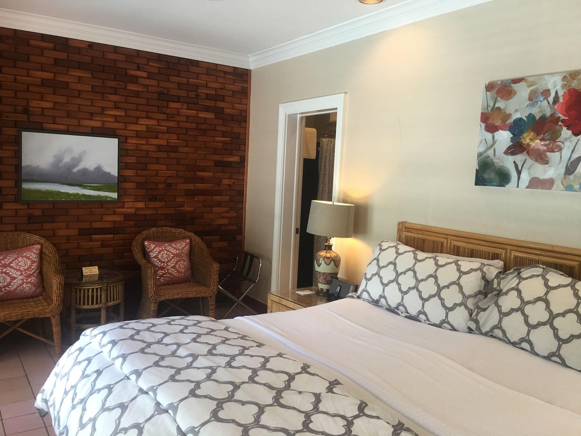 Guest house Heron House (adults Only)