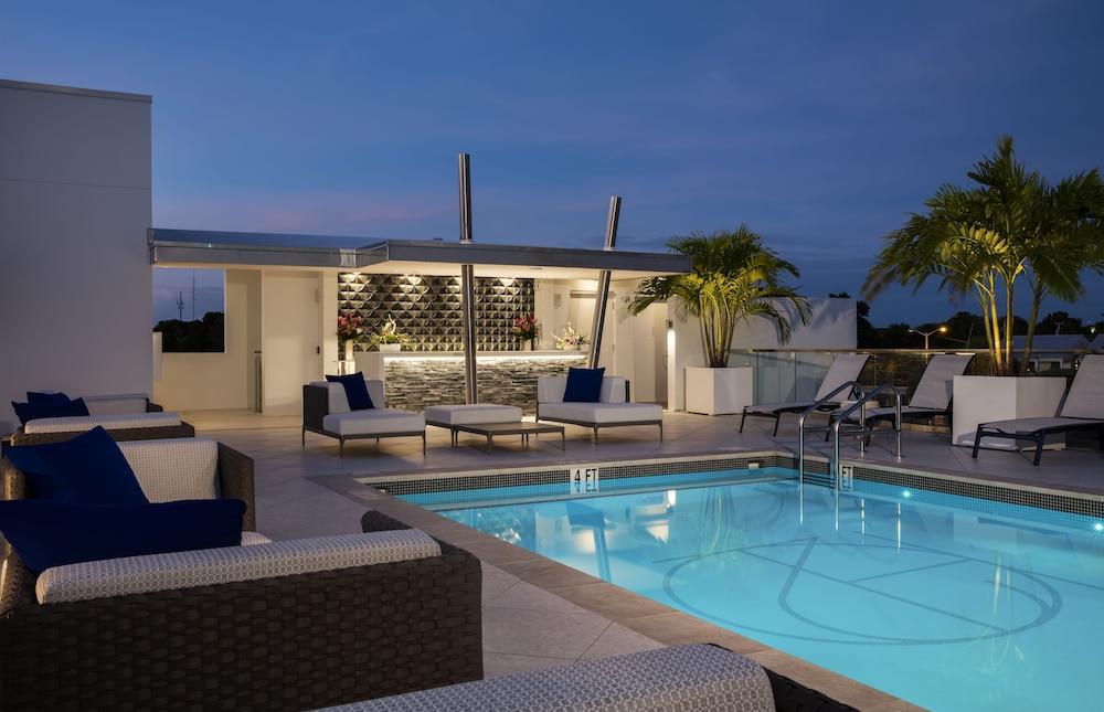 H2o Suites- Adults Only Resort 4*