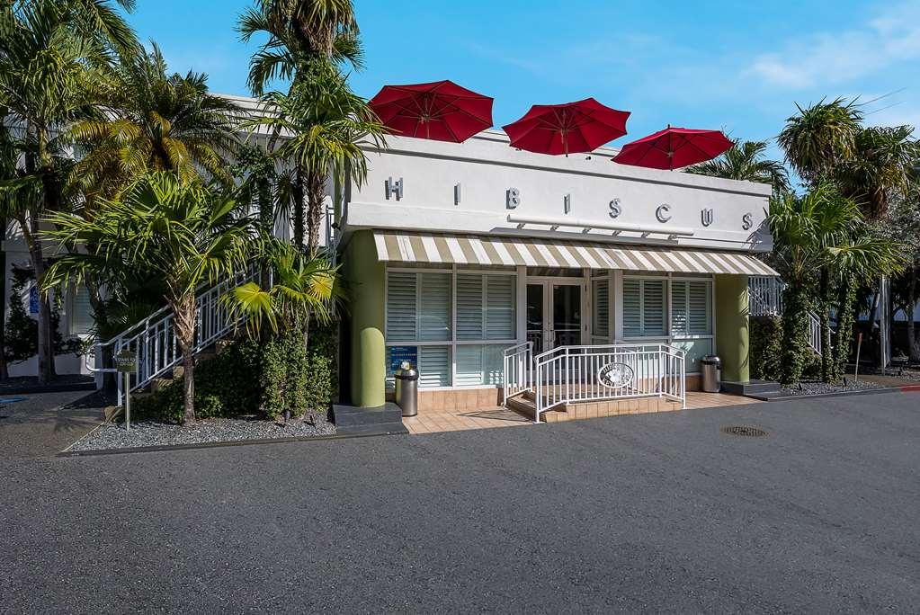 Western Hibiscus Hotel 3*