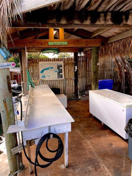 Holiday home St John - Downtown Waterfront Penthouse Pool Parking Dock
