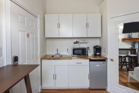 Apartment Leo's