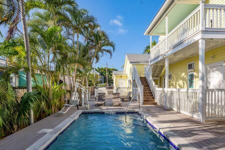 Coral Cove Apartment Key West