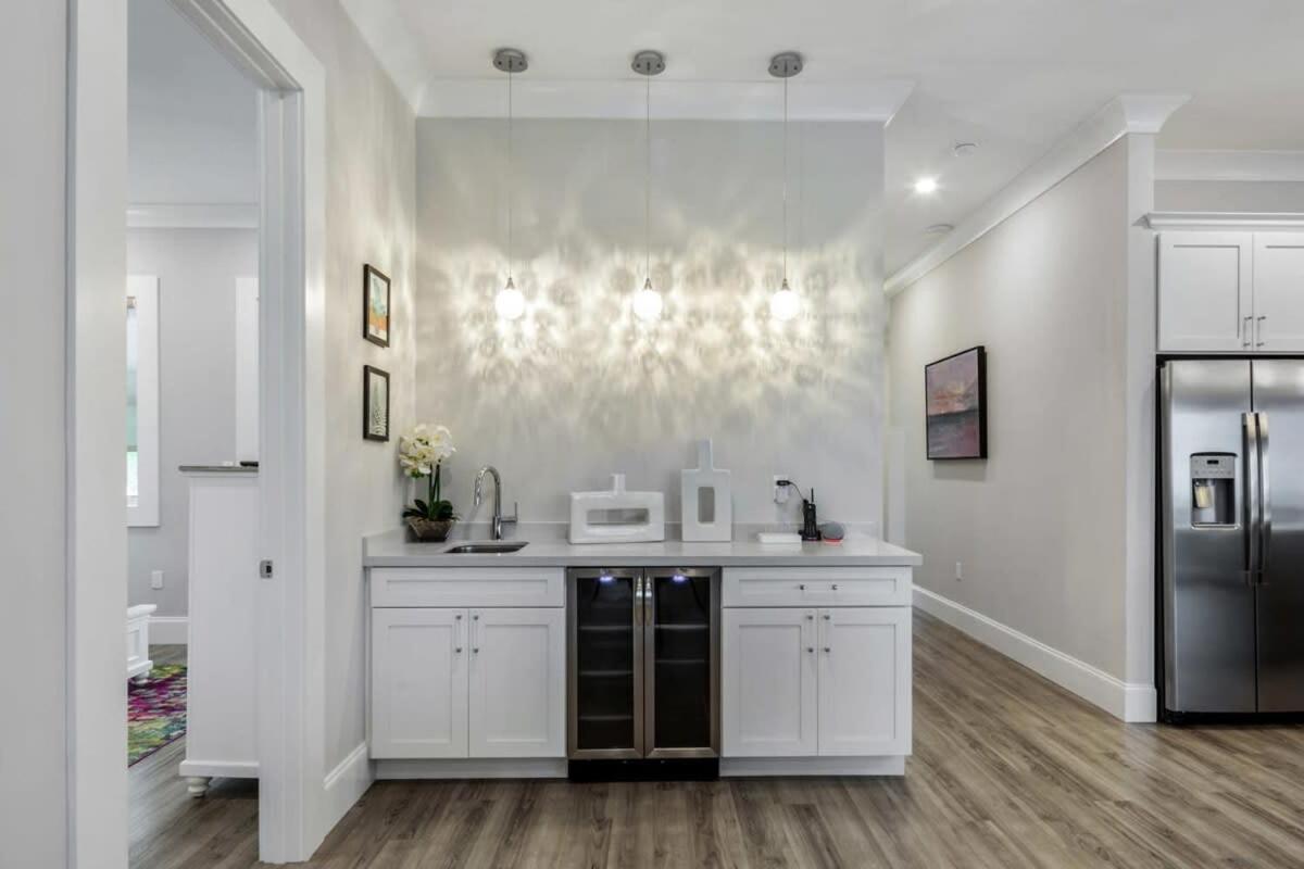 Seagate House -waterfront W Dock Holiday home *