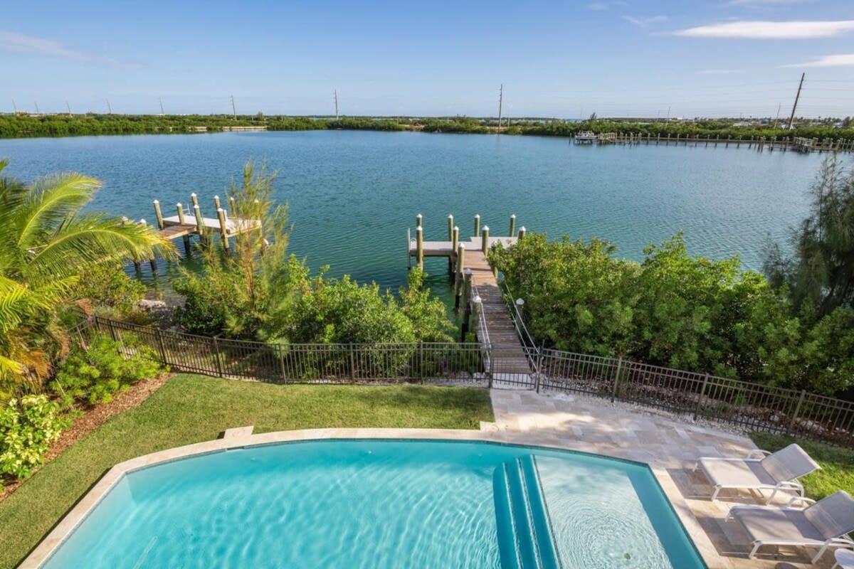 Evershore House -pool, Parking, Dock! * Key West