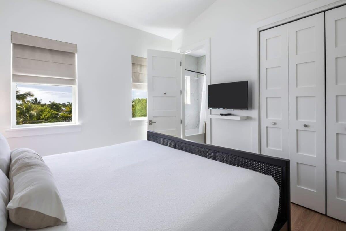The Crestwood House - Private Heated Pool & Parking Key West