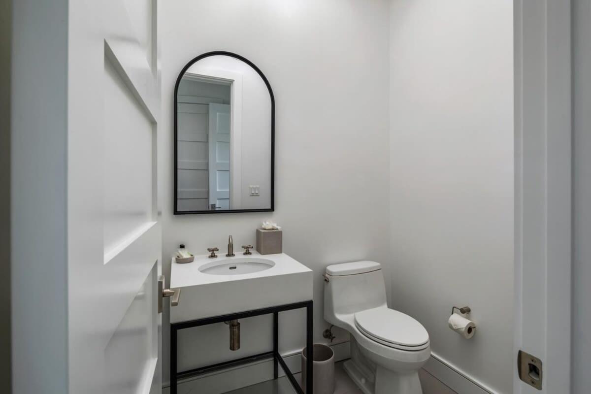 The Crestwood House - Private Heated Pool & Parking Key West