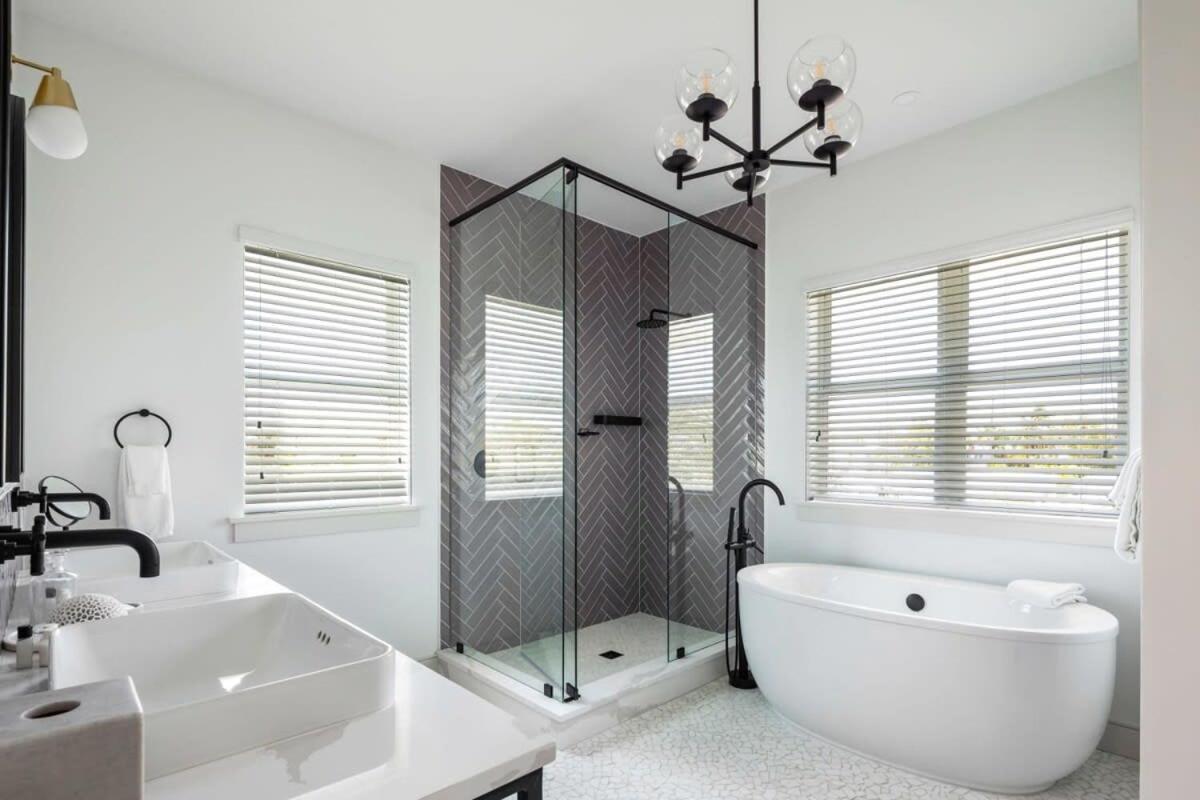 New The Altair House - Fire Pit Pool & Hot Tub Holiday home *