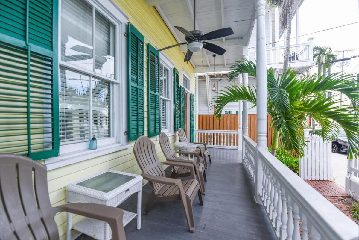Inn Curry House - Pool, King Bed & Balcony! 7 Key West