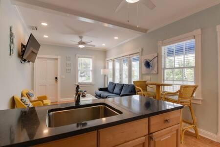 Apartment Poolside Key West