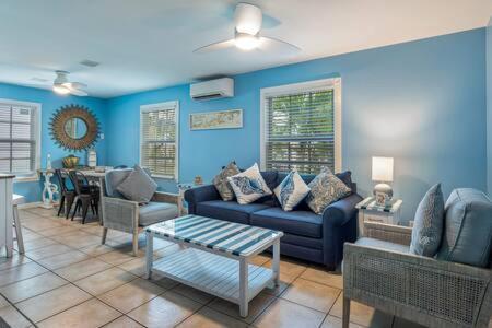 Apartment Road's End Key West