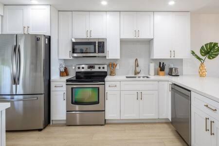 La Brisa Unit 105 North Building Key West