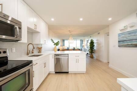 La Brisa Unit 105 North Building Key West