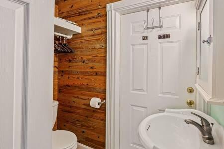 Coral Cove Apartment *