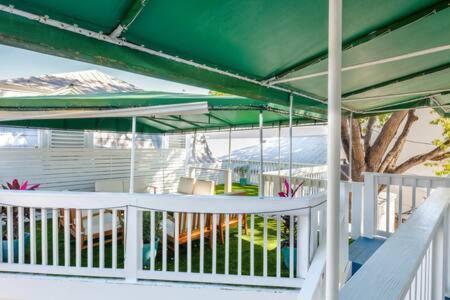 Birds Of A Feather At Custom House Holiday home Key West