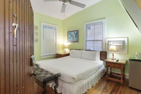 The Curry House - Entire Complex Key West